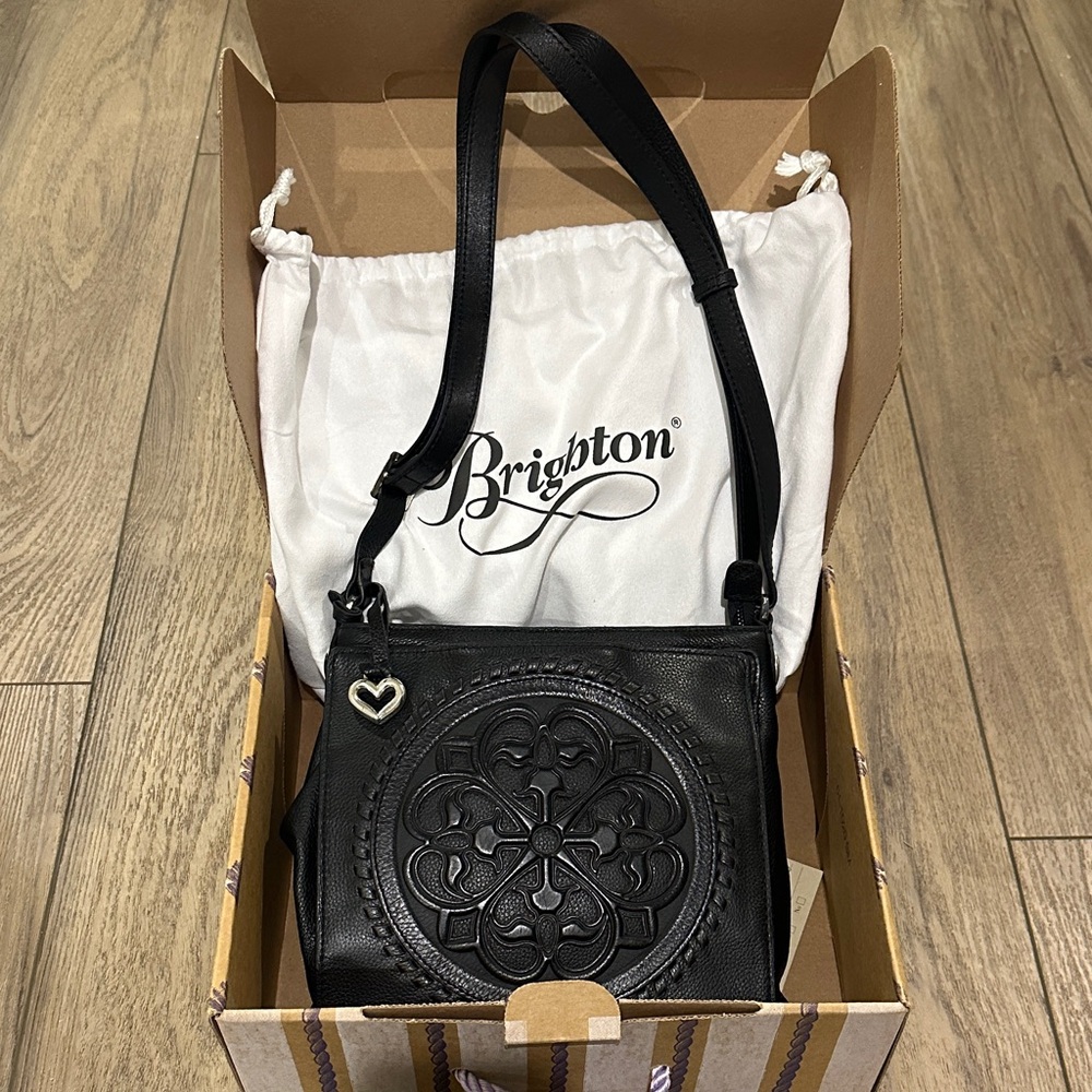 Brighton Black leather Ferrara Crossbody Bag embossed purse